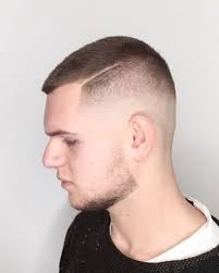 Bagian pakaian celana dan kecantikan lain adalah nomor dua. 10 Potongan Rambut Pendek Yang Keren Untuk Pelajar