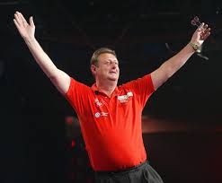 De voormalig wereldkampioen darts, die al jaren kampte met gezondheidsproblemen, werd 59 jaar oud. Dartlegende Eric Bristow 60 Overleden Nos