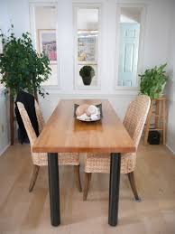 how many guests can i seat at my table?