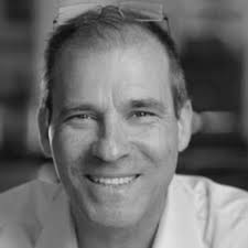 The Role of Leadership in the Advancement of AI