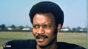 Remembering Raiders legend and Hall of Famer Willie Brown