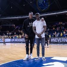 Shop dennis schroder jerseys and gear at fanatics. Dennis Schroder Clothes Outfits Brands Style And Looks Spotern