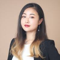 Lyla Warren's Instagram, Twitter & Facebook