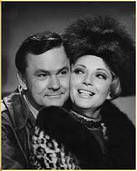 Knots Landing audio chat with actress producer