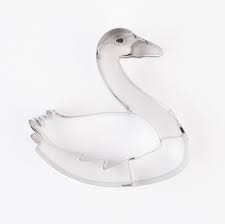 Pagesbusinesseslocal servicehome improvementcontractorbain magiquevideosdiy pliage de serviette en forme de cygne. Cuisine 1 Emporte Piece Cygne My Little Day