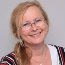 Barbara Lechner's Instagram, Twitter & Facebook