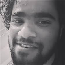 Where to find safe and paid parking at Toronto Pearson Airport for a week?