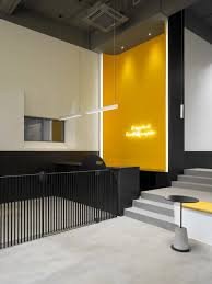 Tested and trained for every breed, and experienced in calming techniques to keep your fur baby comfortable. Nova Pets Is A Grooming Parlour Where Owners Hang Out With Their Animals