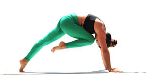 The practice of this yoga pose not only brings physical benefits but also mental and spiritual benefits as well. 4 Ways To Power Up Solar Plexus Chakra Modo Yoga Maple