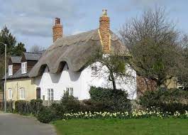 File Chocolate Box Thatch Geograph Org Uk 1219850 Jpg Wikipedia The Free Encyclopedia Thatched Cottage English Cottage Country Cottage Decor