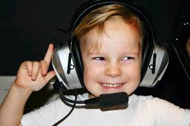 He the son of somerset capital partners founder and ceo joes daemen. Oy5 Jio4wucmwm