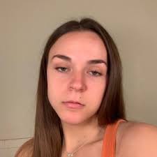 Emma Winger (@EmmaWinger5)