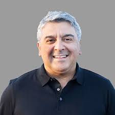 How to Become a Consulting Manager: A Guide