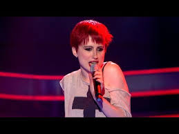 De quoi affoler la toile. J Marie Cooper Performs Mamma Knows Best By Jessie J The Voice Uk Bbc Youtube