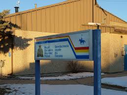 It is located approximately 34.3 kilometres north of the city of edmonton along highway 2. Man Accused Of Attempting To Kill Six Morinville Mounties Makes Brief Court Appearance Edmonton Journal