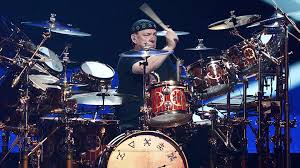 Neil peart drum solo drum music mundo musical modern drummer rush band guitar tuners progressive rock drum kits. Neil Peart Drummerworld