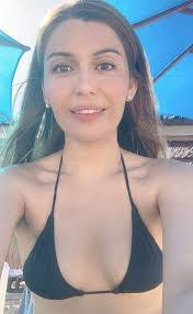 Daisy Parra's Instagram, Twitter & Facebook