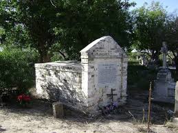 I'm about to finish family crest and i want to know which gauntlets i should be getting. The Longoria Ranch And Cemetary La Feria News