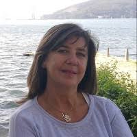 300+ perfiles de «Aurora De»