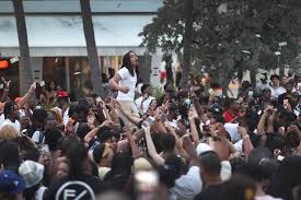 Y no es para menos. Miami Beach Declares State Of Emergency Over Spring Break Crowds