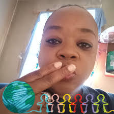 Carolyn Lingerfelt's Instagram, Twitter & Facebook