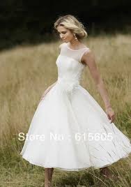 Simple Ivory Short Wedding Dresses Beach Wedding Dresses Cute Bridal Dresses Tea Le Tea Length Wedding Dress Short Wedding Dress Vintage Wedding Dresses Simple