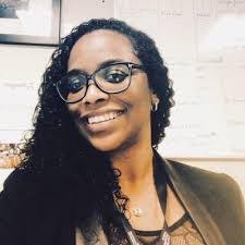 Leandra James's Instagram, Twitter & Facebook