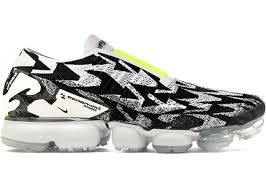 Nike Air Vapormax Moc 2 Acronym Light Bone In 2020 Nike Air Vapormax Nike Sneakers Nike
