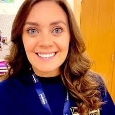 Audrey Feather (@MsAudFeather)