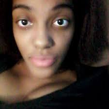 Selena Marie (@RizzyMarie)