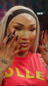 Hope y'all are wearing waterproof mascara 😭😭😭 #WigginOut