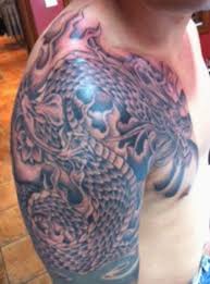 Tattoo Rose Schulter Mann Tattoosnob Blackart Tattoo In 2020 Cool Shoulder Tattoos