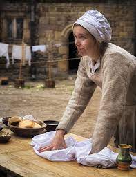 The Washer Woman Medieval Clothing Historical Clothing Tudor Fashion