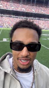 Happy 45th to Luke Recker! 🥳 Let's celebrate with his b2b game-winners in  the 2002 B1G tourney.