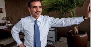 He is also the vice chairman of the supervisory board of bank pocztowy s.a. 45 000 Zl Dziennie Tyle Zarabia Najdrozszy Prezes Banku Nawet Pilkarze Wymiekaja Subiektywnie O Finansach Maciej Samcik