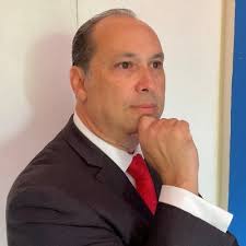 recinos_jaime "Biejo" 🤦🏻‍♂️ jajajaja es por demás 🤣🤣🤣