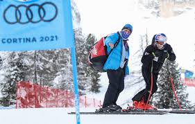 März 1995 in prag) ist eine tschechische snowboarderin und skirennläuferin. Enjoyable Loving Ester Ledecka Shares Ideas On Cortina Downhill Possibilities For Saturday Fooshya Com