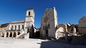 Il fiore della solidarietà del 1997 è dedicato alle popolazioni colpite dal terremoto di umbria e marche in occasione del quarantesimo anniversario. 4000 Beni Danneggiati Tra Umbria Marche E Lazio A 4 Anni Dal Terremoto Lo Stato Dell Arte Venuta Giu About Art On Line