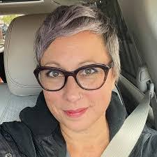 Amy Wismer's Instagram, Twitter & Facebook