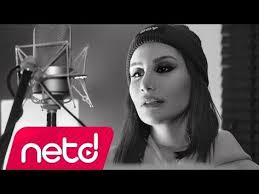 Irem Derici Feat Sinan Akcil Tesekkurler Youtube Youtube Muzik Sarkilar