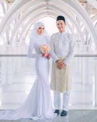 Antara perkara penting untuk bakal pengantin ialah baju kahwin. 13 Baju Brand Sendiri Ideas Baju Kahwin Baju Perkahwinan Baju Kebaya