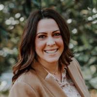 Kay Chisholm Email & Phone Number