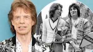 Wayne Fontana dead: Game of Love singer dies aged 74 with partner by his  side