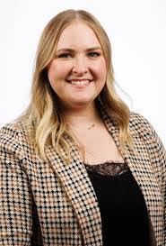 Jill Lynch's Instagram, Twitter & Facebook