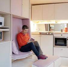 Weitere ideen zu kleine wohnung, wohnung einrichten, minihaus. Kleine Wohnung So Passt Bei Ihnen Alles Auf 13 Quadratmeter Welt