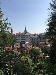 Ausflug Nach Loket Bei Karlsbad In Tschechien Besuch Der Burg Loket Burg Style At Home Stadt