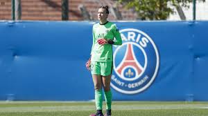 La selección femenina de fútbol de chile, también conocida como la roja femenina, es el equipo representativo de dicho país en las competiciones oficiales de fútbol femenino. Christiane Endler Tras Quedar Eliminadas De La Final De La Champions Femenina Seguiremos Luchando Por Ganar La Liga De Francia