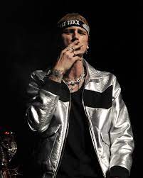 Pin On Machine Gun Kelly