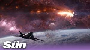 De retour sur terre, cette force la rend non seulement infiniment plus puissante, mais aussi beaucoup plus instable. X Men Dark Phoenix Trailer Hd Video Fs