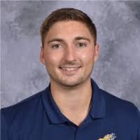 Logan Huff's Instagram, Twitter & Facebook